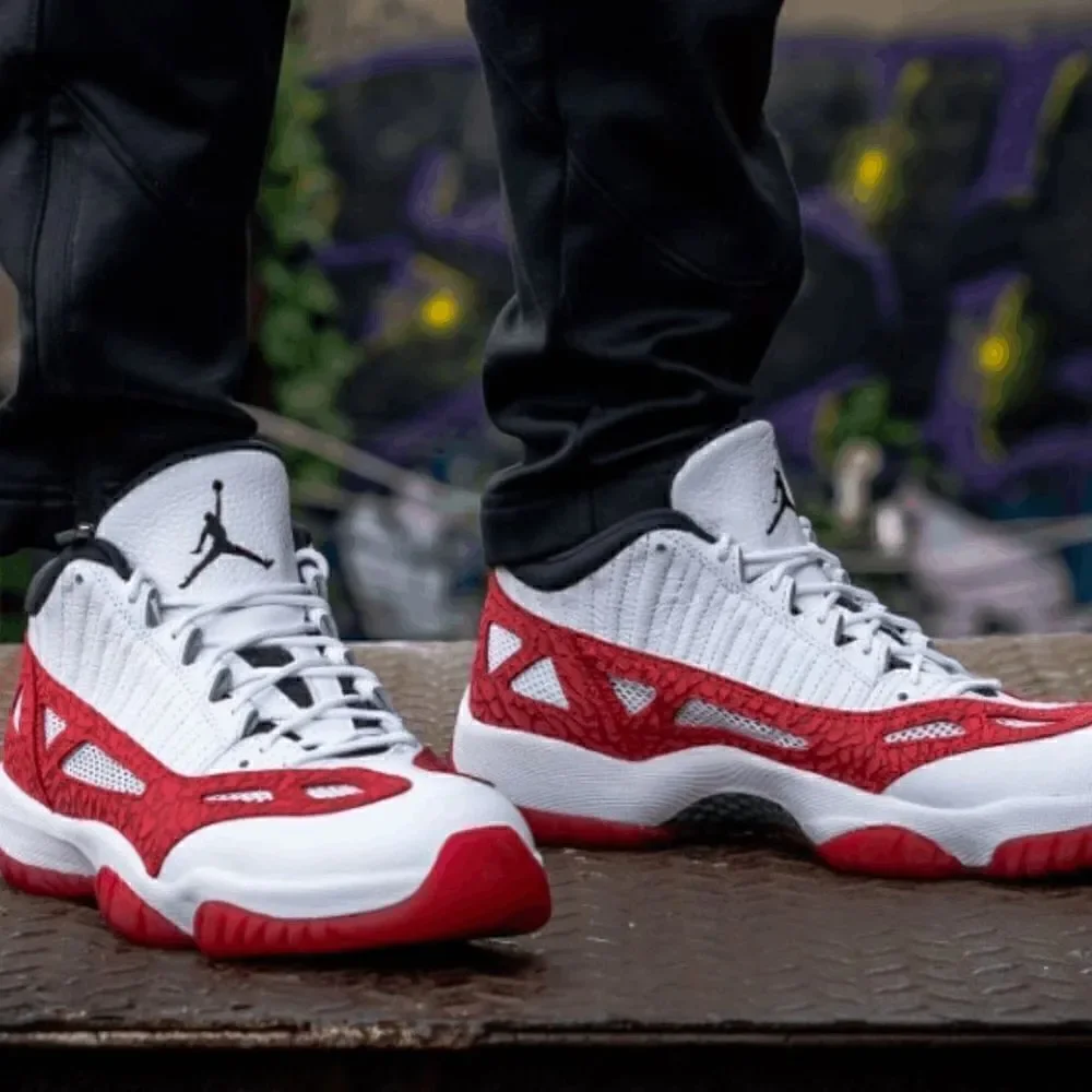 Rare EUC 2017 Mens Air Jordan 11 Retro Low IE GS White Gym Red Sneaker Shoes 18